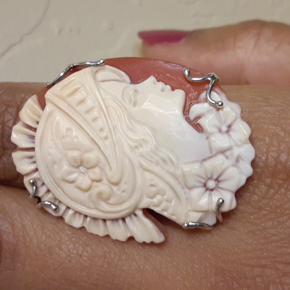 925 35mm Cornelian Hand Carved Cameo.  STUNNING.  FIRM. ITALY. - Picture 4 of 11